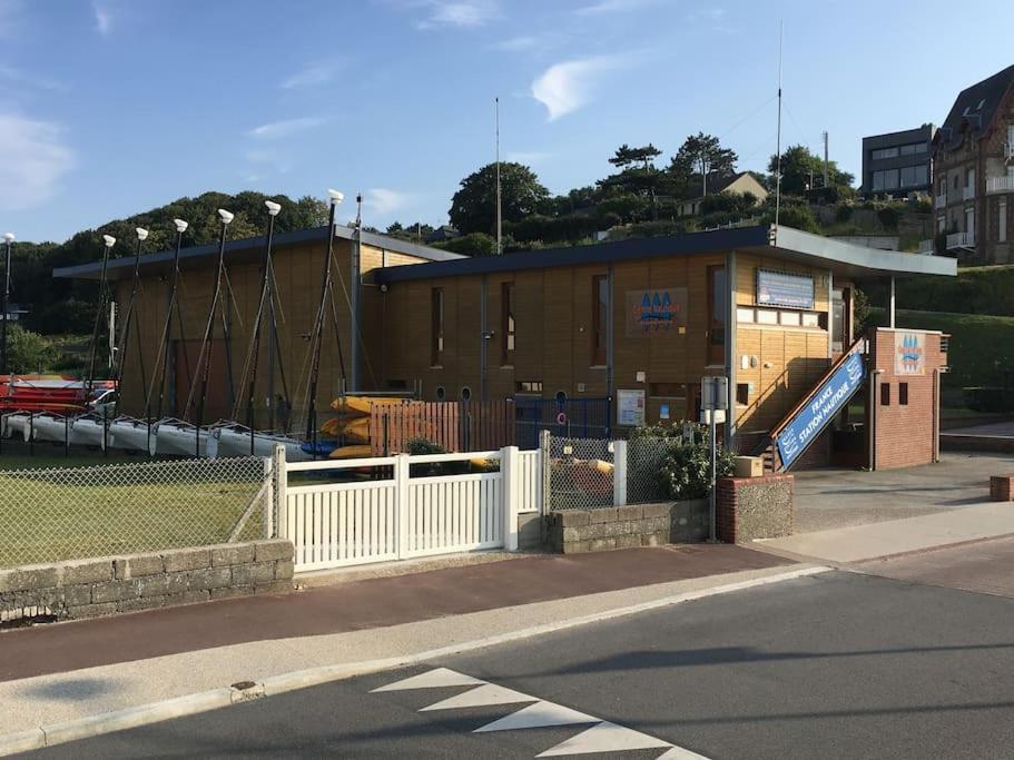 Albatros Studio A Moins De 50 Metres De La Plage, Vue Degagee Sur La Vallee Veulettes-sur-Mer Kültér fotó